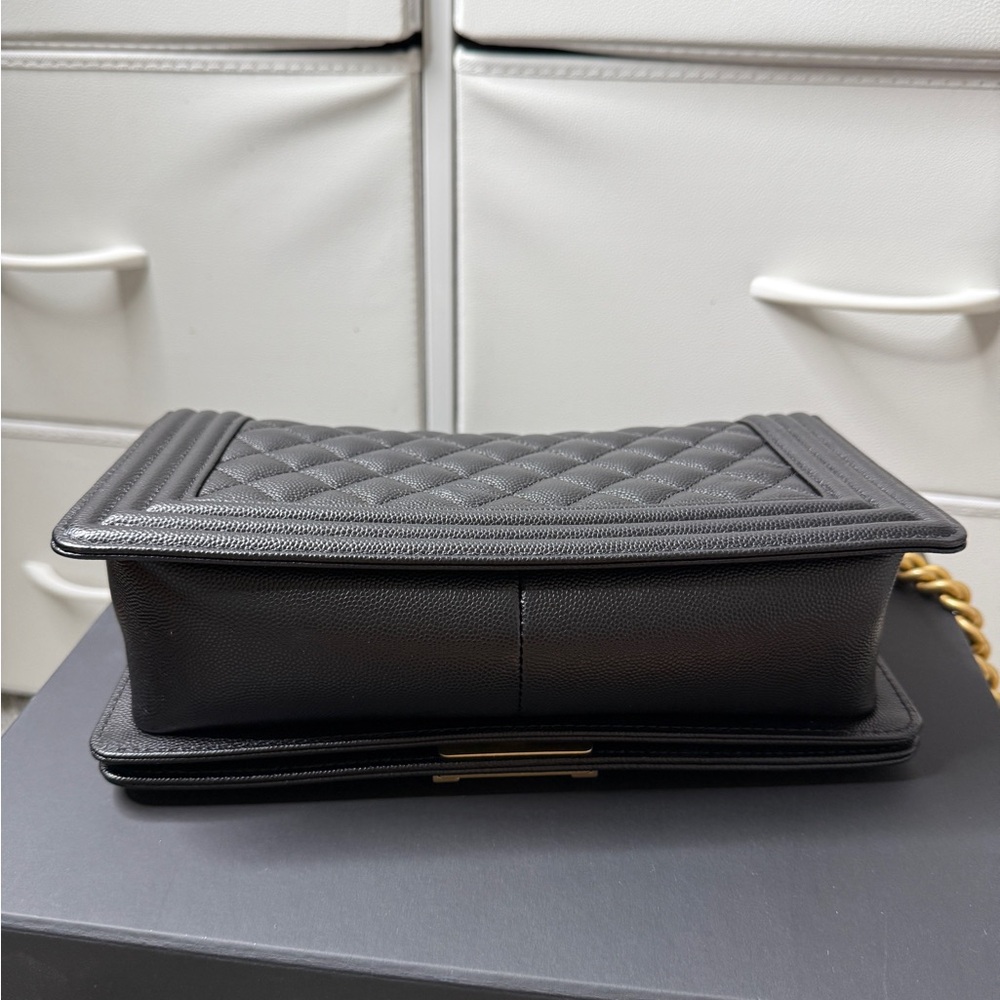 Chanel Black Quilted Leather Boy Bag - Picture 8 of 15